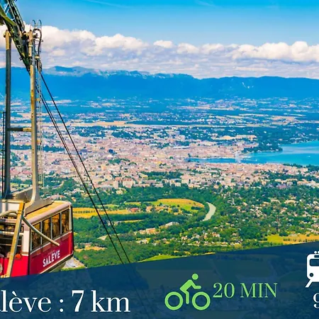Homey Bellevue: Cozy With Balcony Views And Parking Near Geneva Apartment *